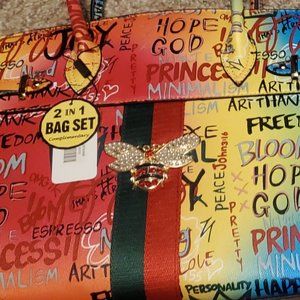 Colorful bee graffiti purse set